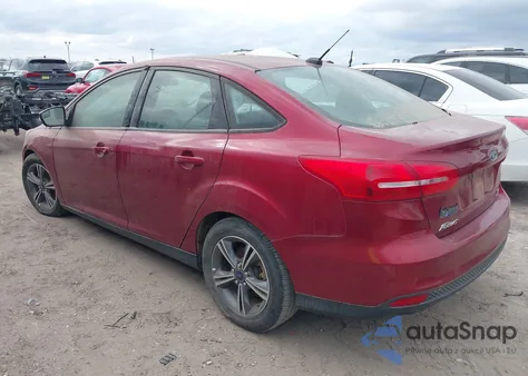 2016 Ford Focus Se z USA, uszkodzony, nr VIN 1FADP3FE3GL258061